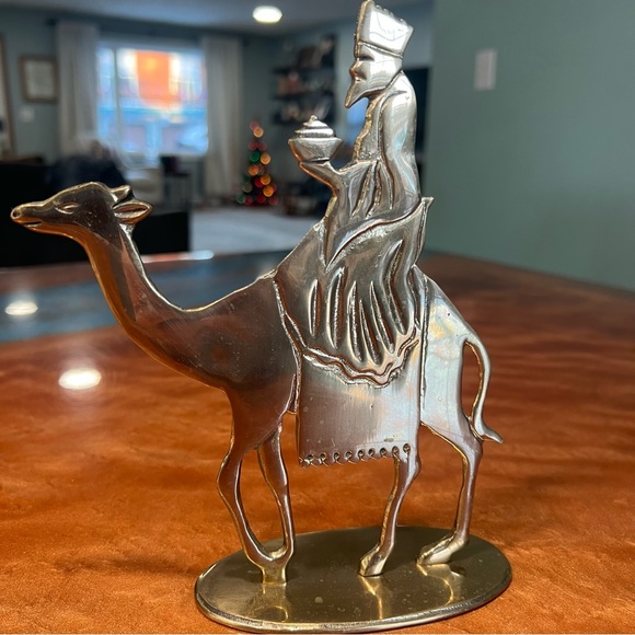 Vintage Brass Wiseman Nativity Figure Camel mcm - Picture 4 of 9